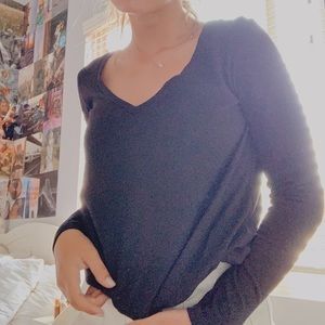 black soft & sexy vneck longsleeve